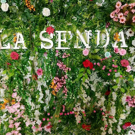 Restaurante La Senda 게스트하우스 Camponaraya